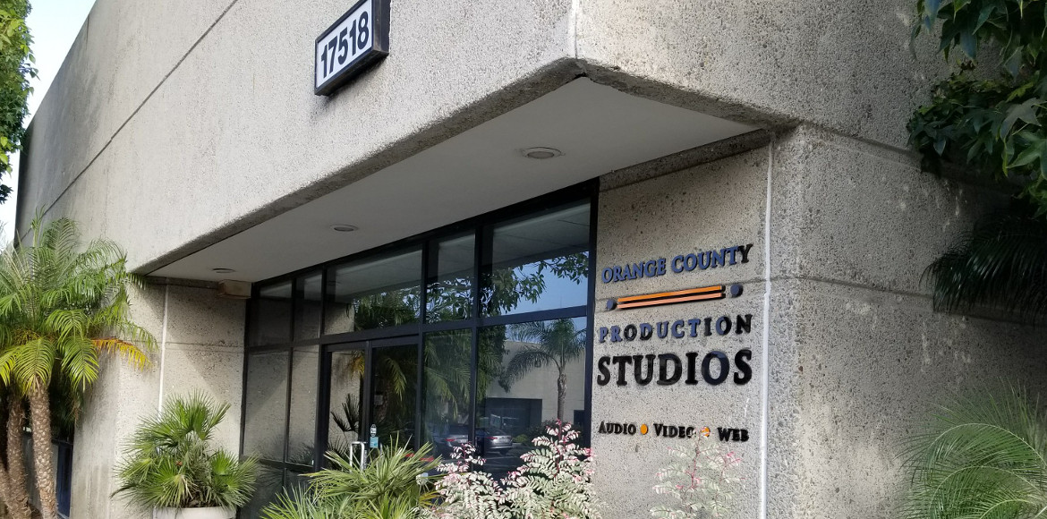 Studio Produksi OCStudio Produksi OC  